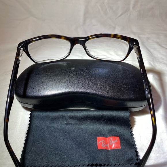 Ray-Ban Eyeglasses 5228 - Picture 2 of 6